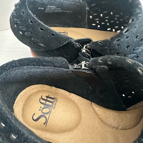 New Sofft Suede Lazer Cutout Leather Distracted Booties Women’s 8.5M - Picture 11 of 16